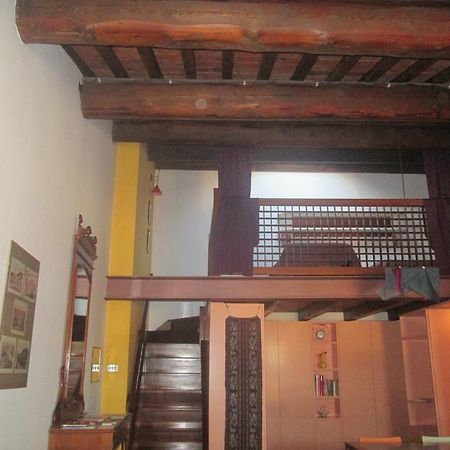 Apartamento La Domus Picta Verona Exterior foto