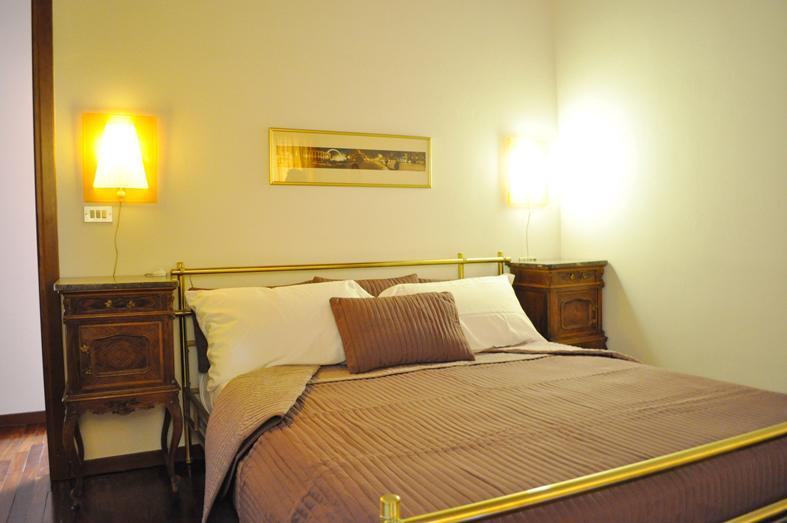 Apartamento La Domus Picta Verona Habitación foto