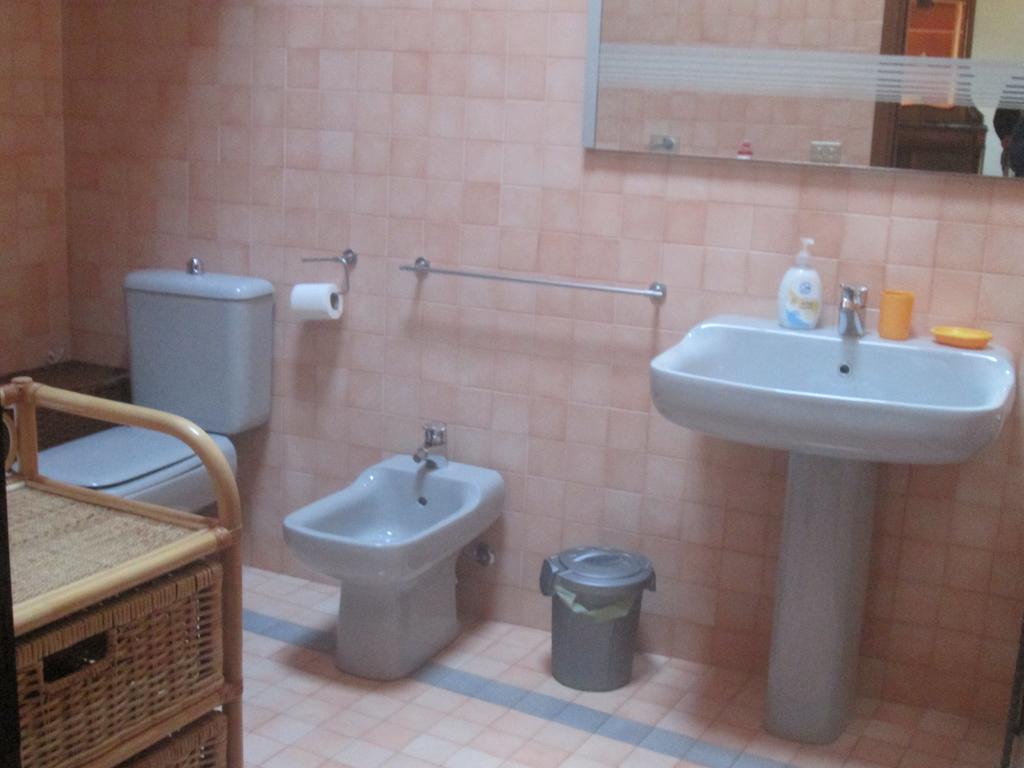Apartamento La Domus Picta Verona Exterior foto